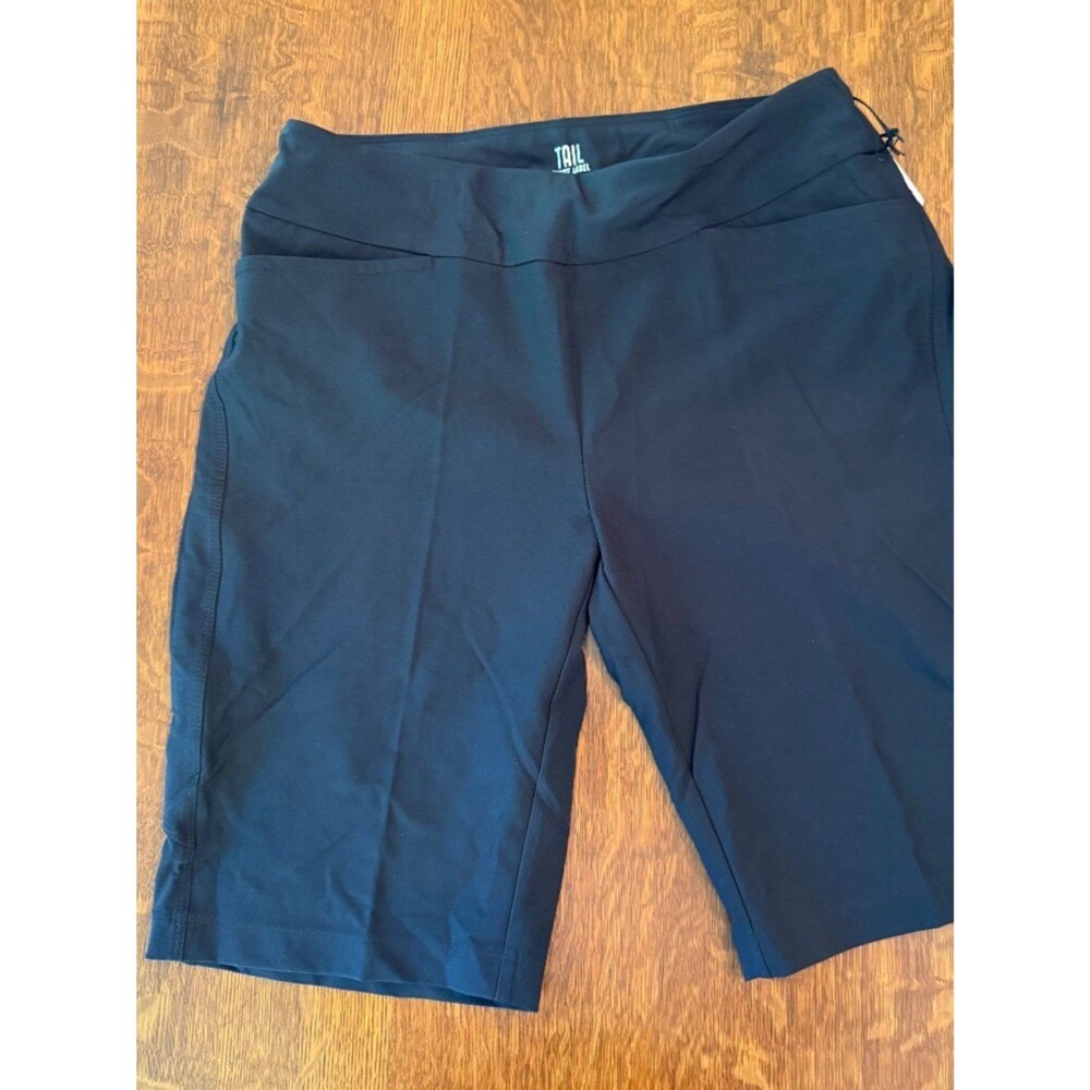 NWT Tail White Label Golf Shorts Size 6 Onyx Black UPF 50 Active Perfor Shorts